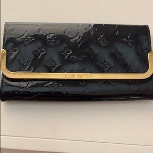 Louis Vuitton Vernis navy clutch